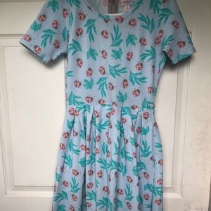 LuLaRoe Amelia- Size XS.
